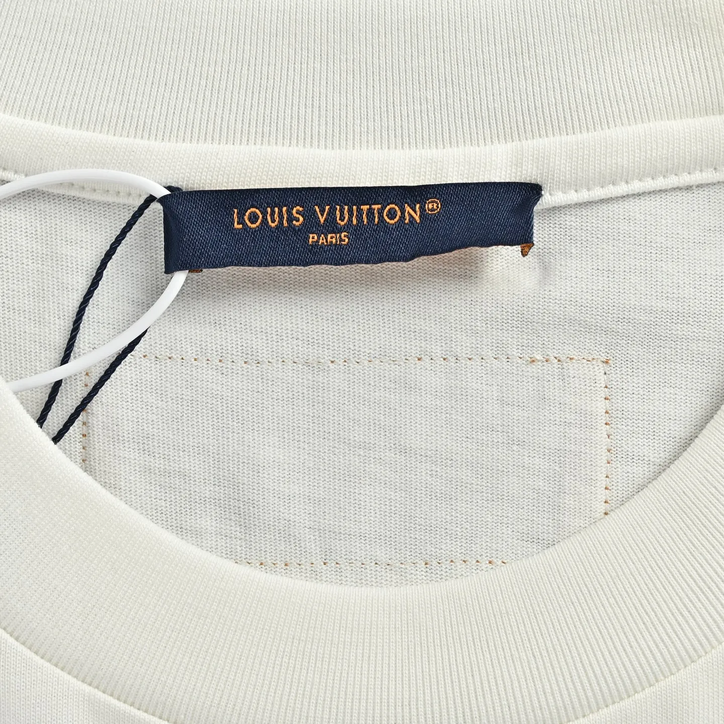 Louis Vuitton/ logo